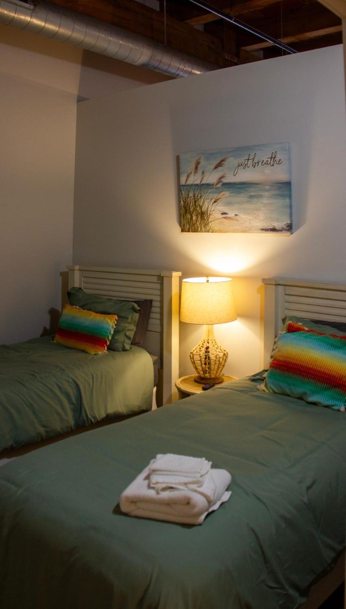 Luxery Stay Chicago - Themed Units! Close To Downtown, Mccormick Place & Wintrust Arena Exteriör bild